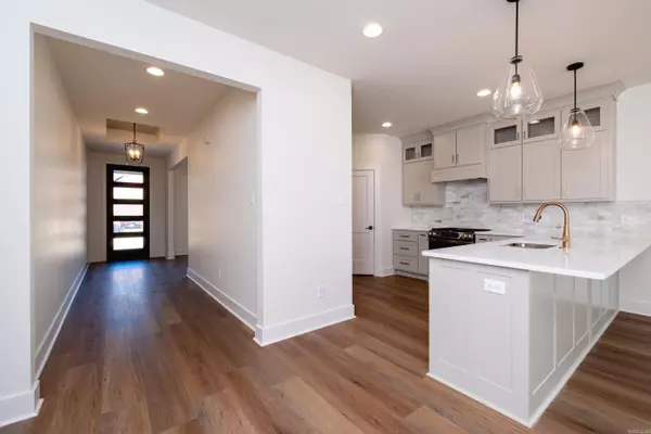 Little Rock, AR 72223,221 Kanis Ridge Drive