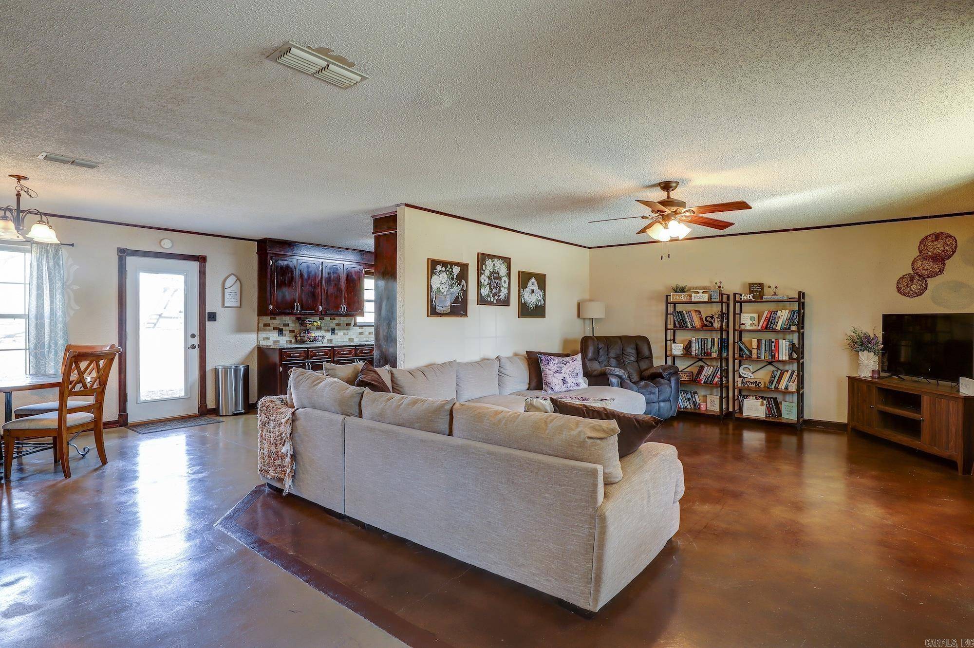 Texarkana, AR 71854,Address not disclosed