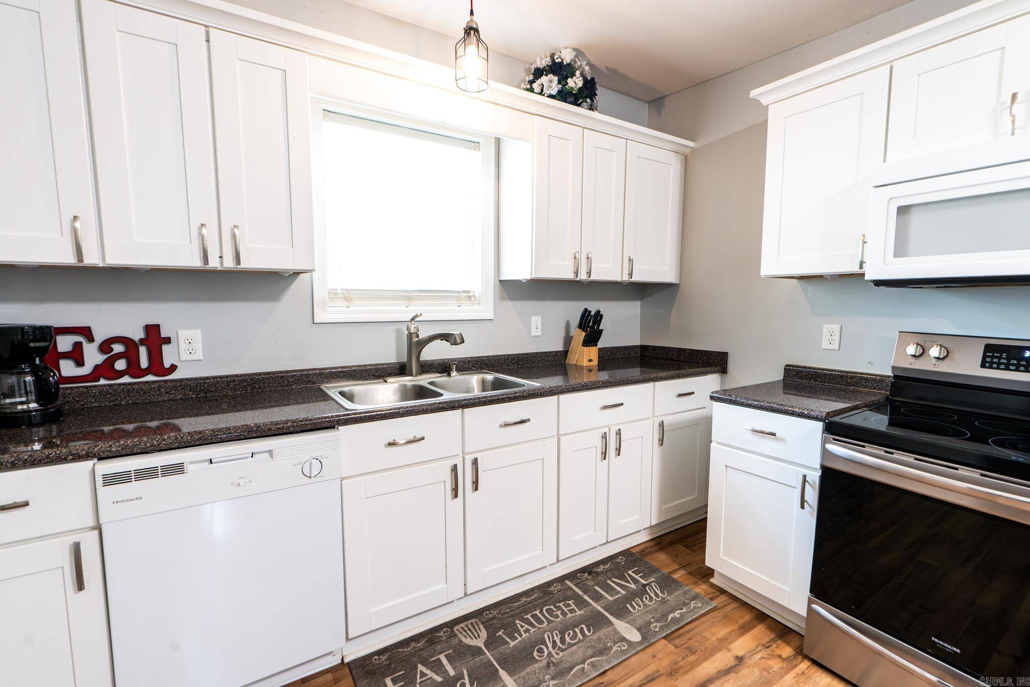 Jonesboro, AR 72401,1122 W Jefferson