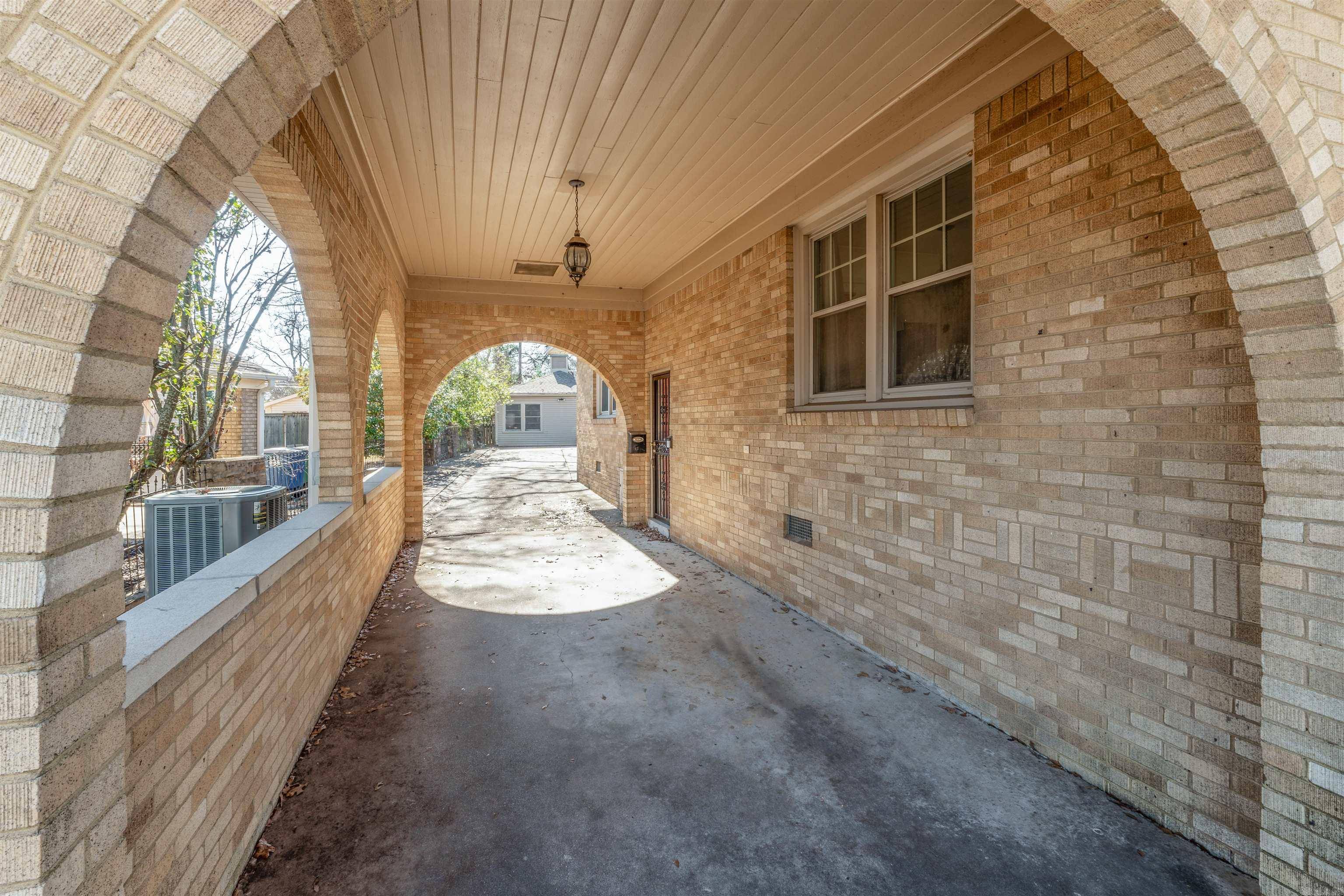 North Little Rock, AR 72116,310 E A Avenue