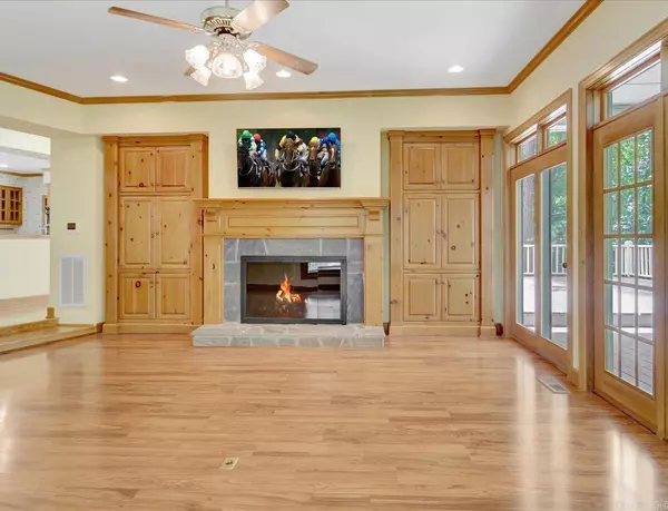 Hot Springs, AR 71901,126 Lakeside Lane