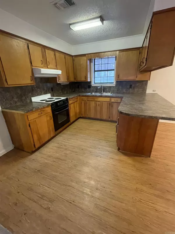 Pine Bluff, AR 71603,6801 Jacksonport CV