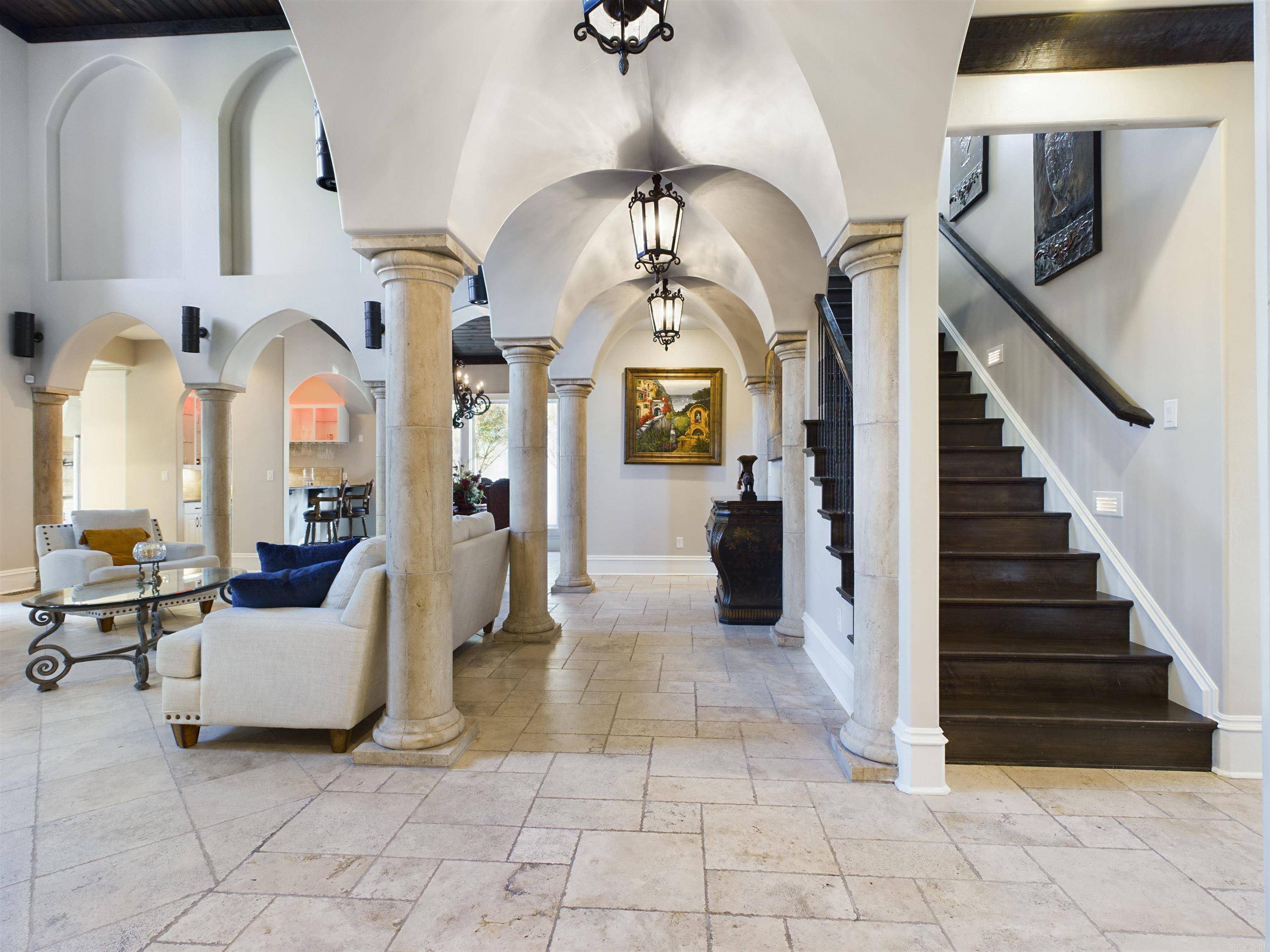 Little Rock, AR 72212,11 La Scala Court