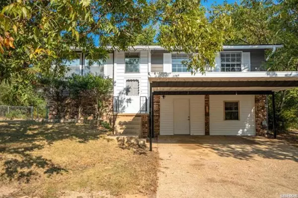 Hot Springs, AR 71913,102 Brandiles Lane