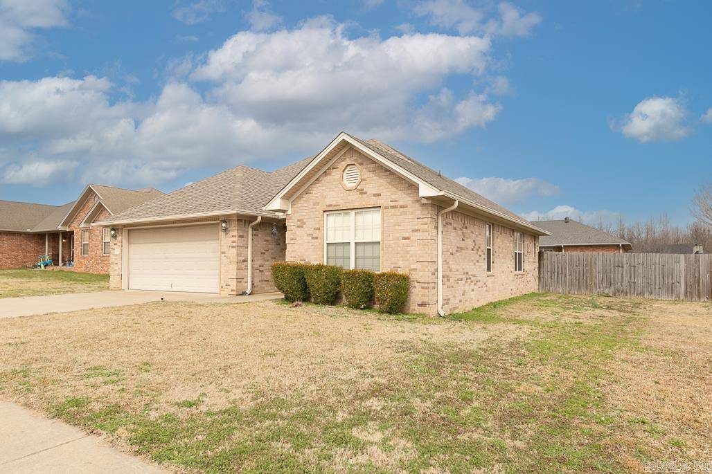 Ward, AR 72176,1330 Wilson Loop