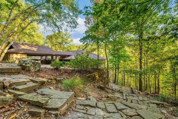 Little Rock, AR 72227,26 Kingston Drive