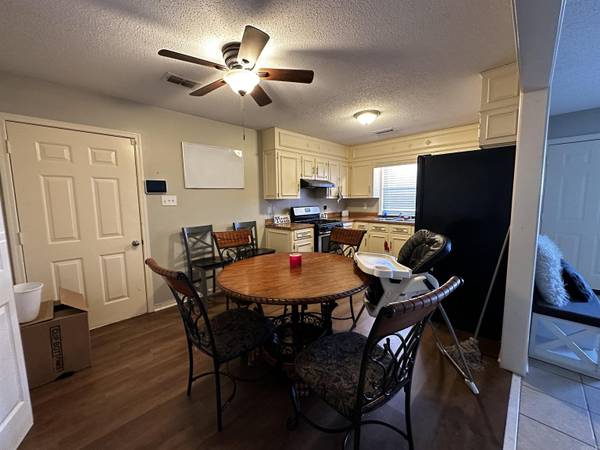 Jacksonville, AR 72076-0000,801 Briar Ridge Court