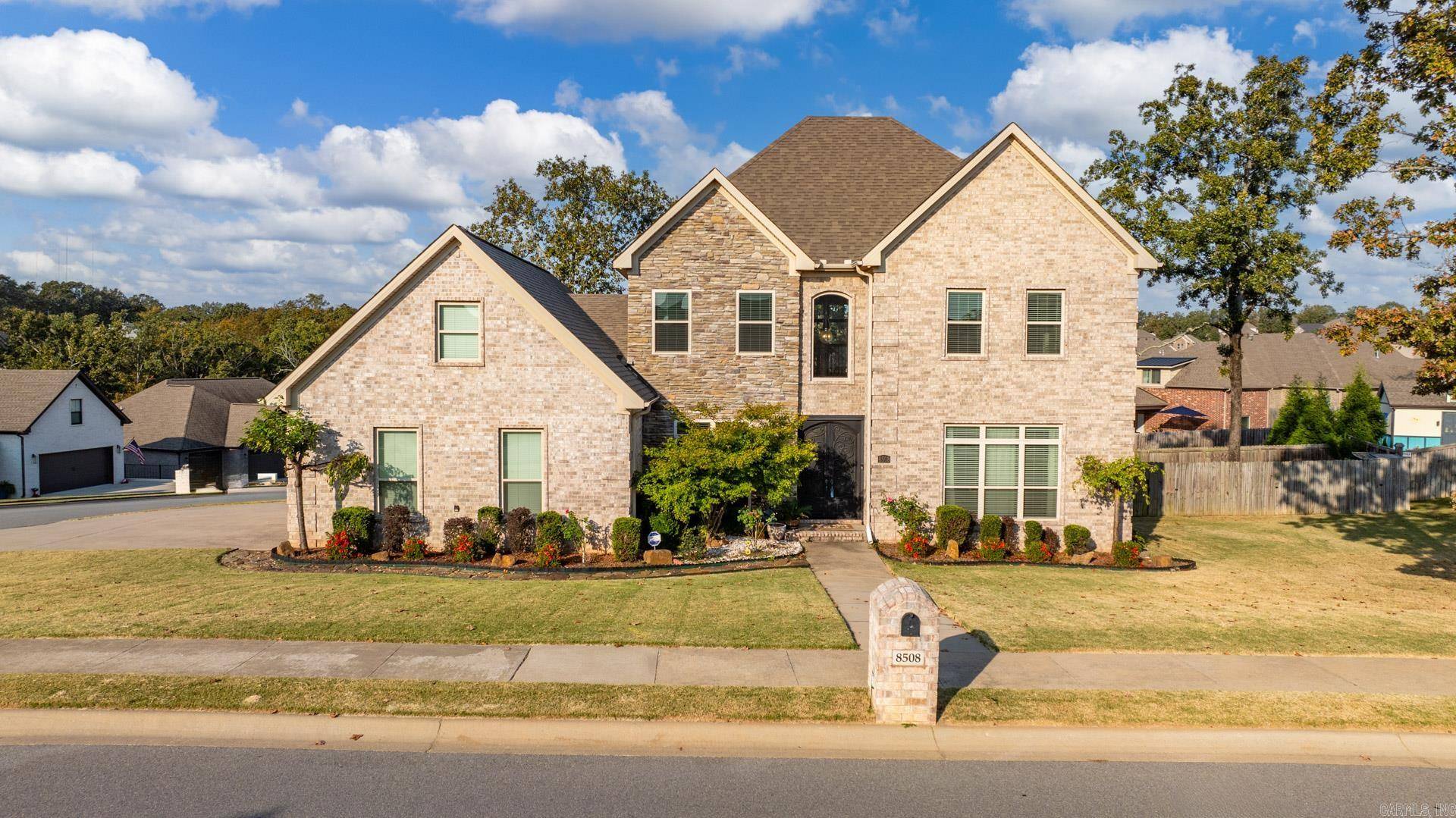 8508 E Woodruff Avenue, Sherwood, AR 72120
