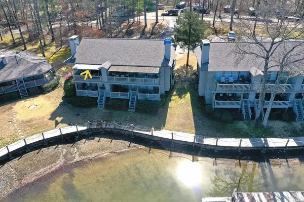 400 Farr Shores9-C,  Hot Springs,  AR 71913