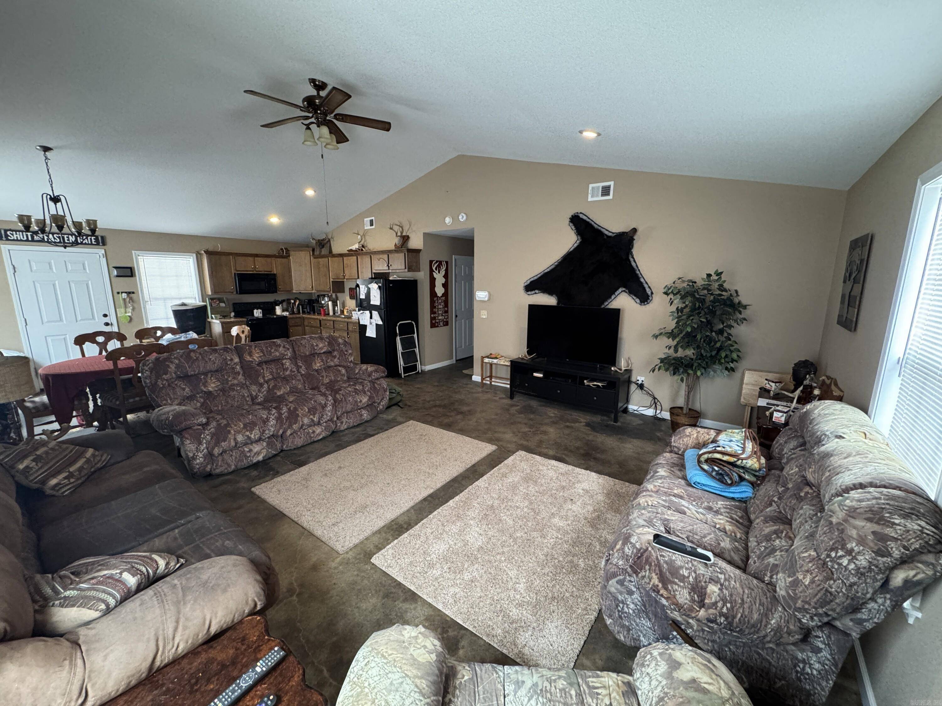 Ravenden Springs, AR 72460,Address not disclosed