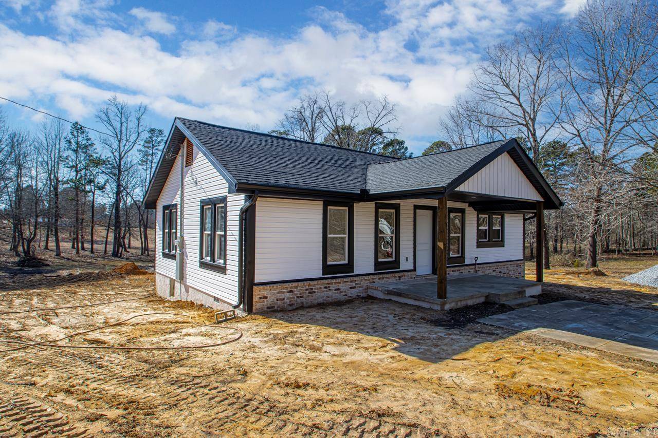 Hensley, AR 72065,5404 E Sardis Road