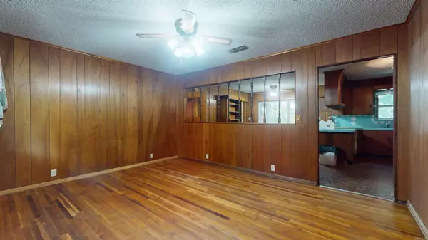 Texarkana, AR 71854,348 MC 126