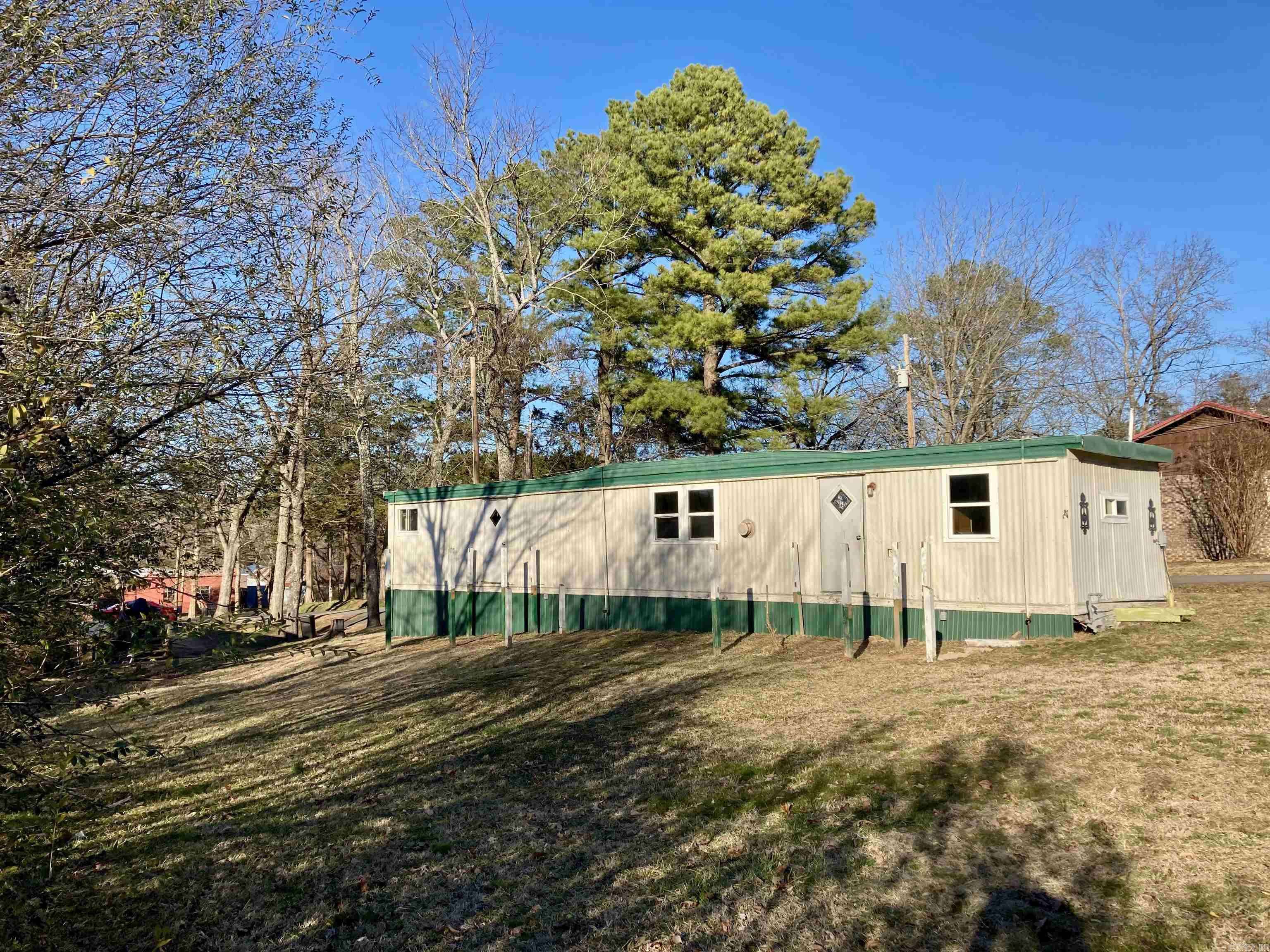 Clinton, AR 72031