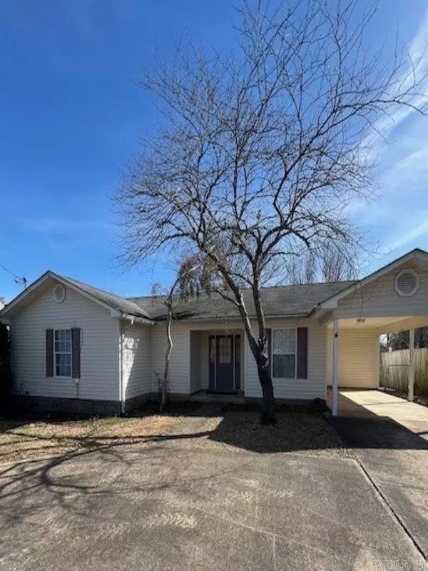916 S 12th Street, Arkadelphia, AR 71923-000