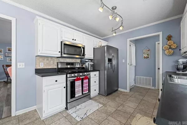 Searcy, AR 72143,2003 Liberty Lane