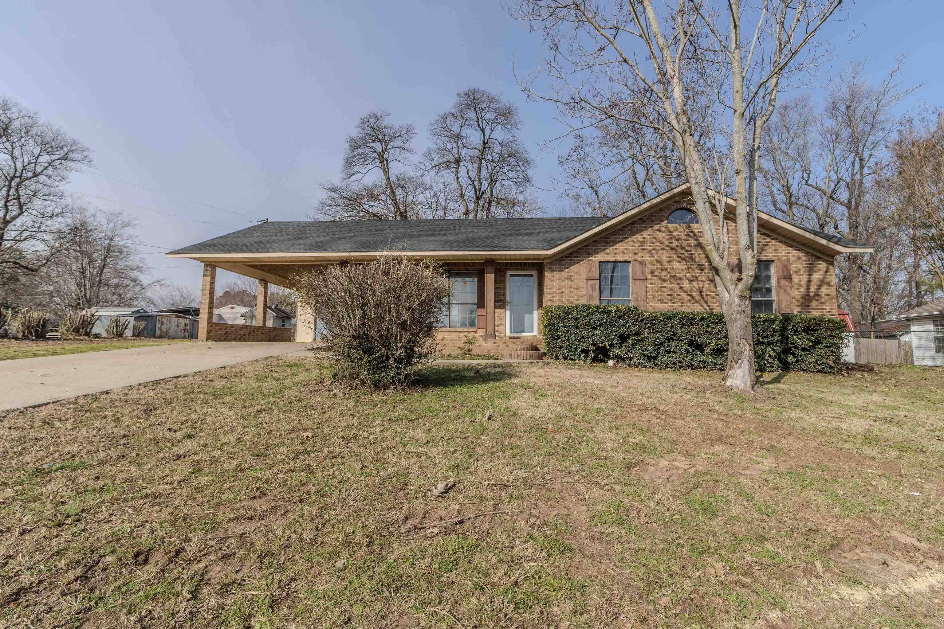 2404 CUPP Road, Paragould, AR 72450