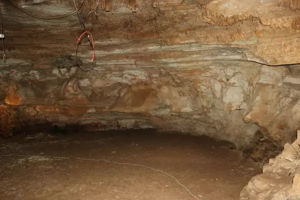 Mountain View, AR 72560,355 Arnold Hollow Road