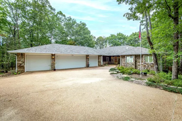 115 Lazy Oaks Lane, Fairfield Bay, AR 72088