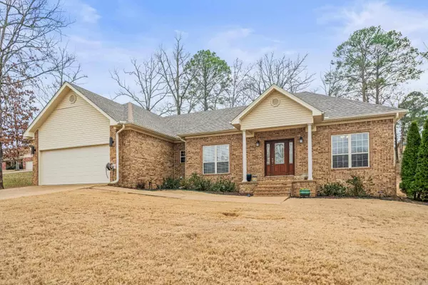 Hot Springs, AR 71913,121 Wildwood Forest Road