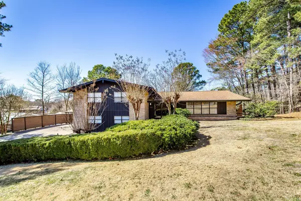 Hot Springs, AR 71901,Address not disclosed