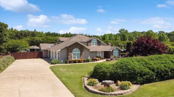 Benton, AR 72015,3208 Silica Heights