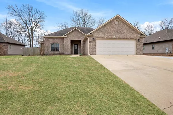 4909 Lonoke Ln,  Jonesboro,  AR 72404
