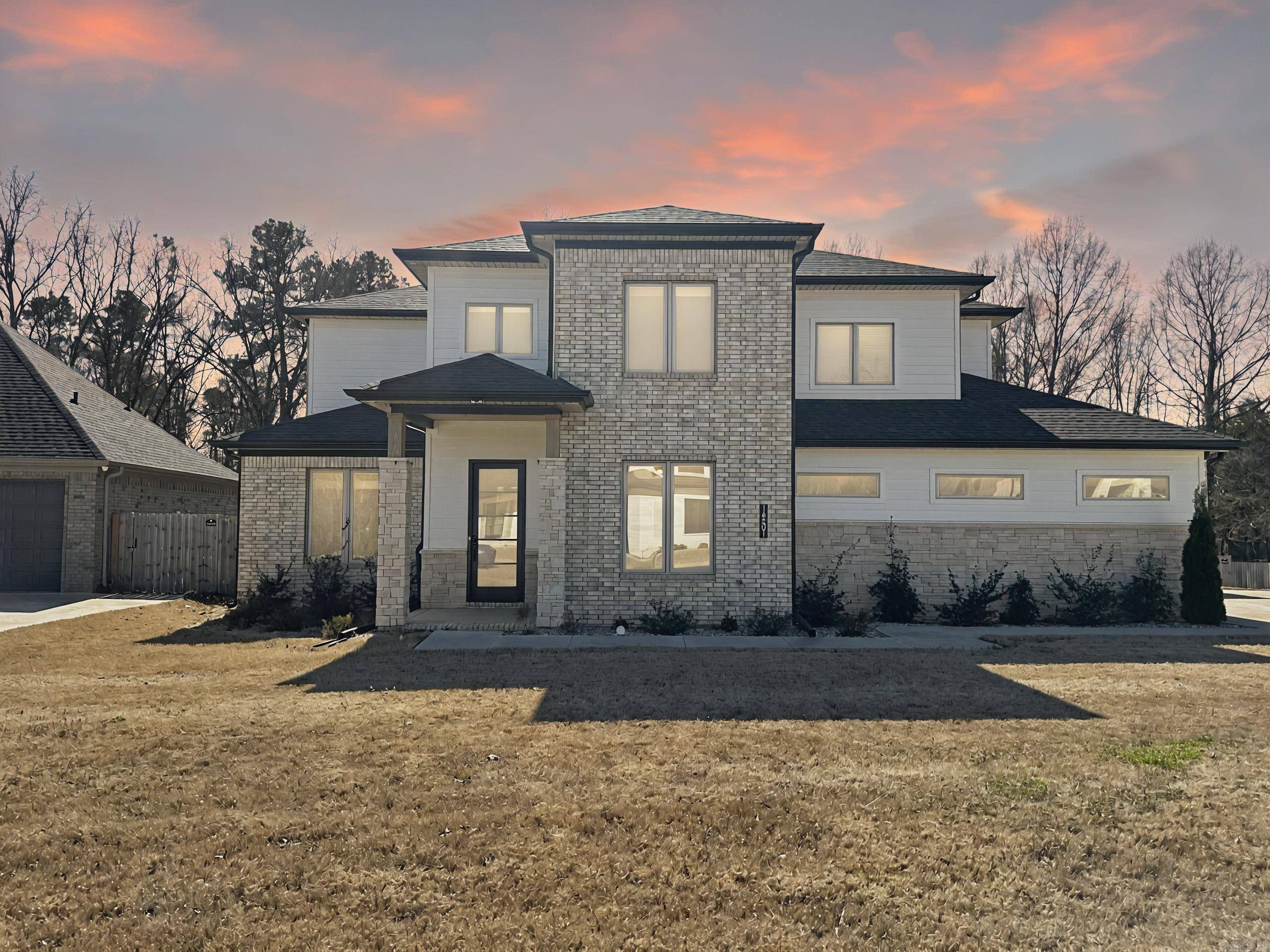 14501 StoneBrook Ln, Maumelle, AR 72113