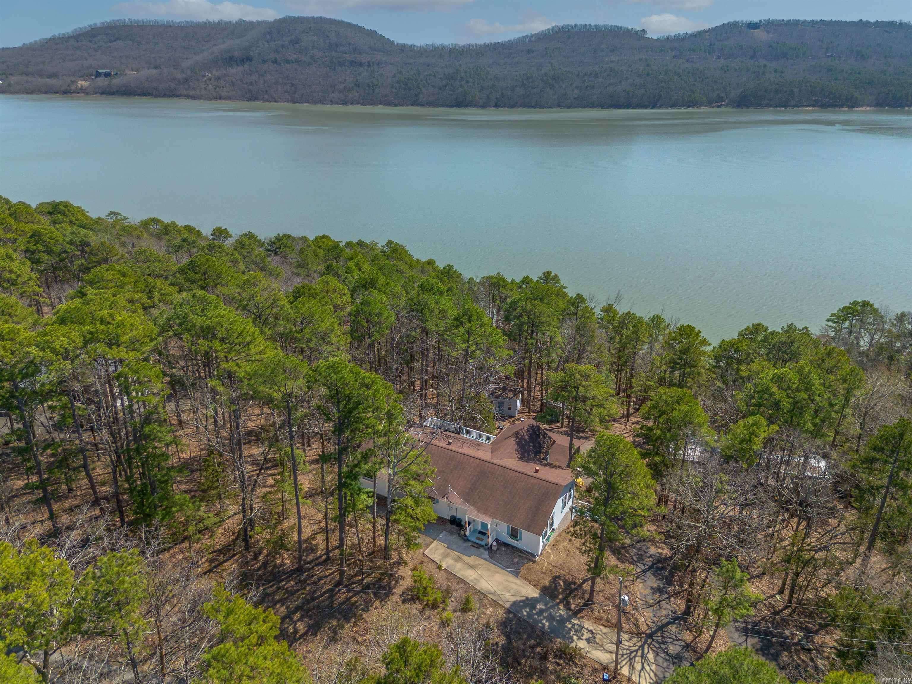 554 Emerald Cove Road, Shirley, AR 72153