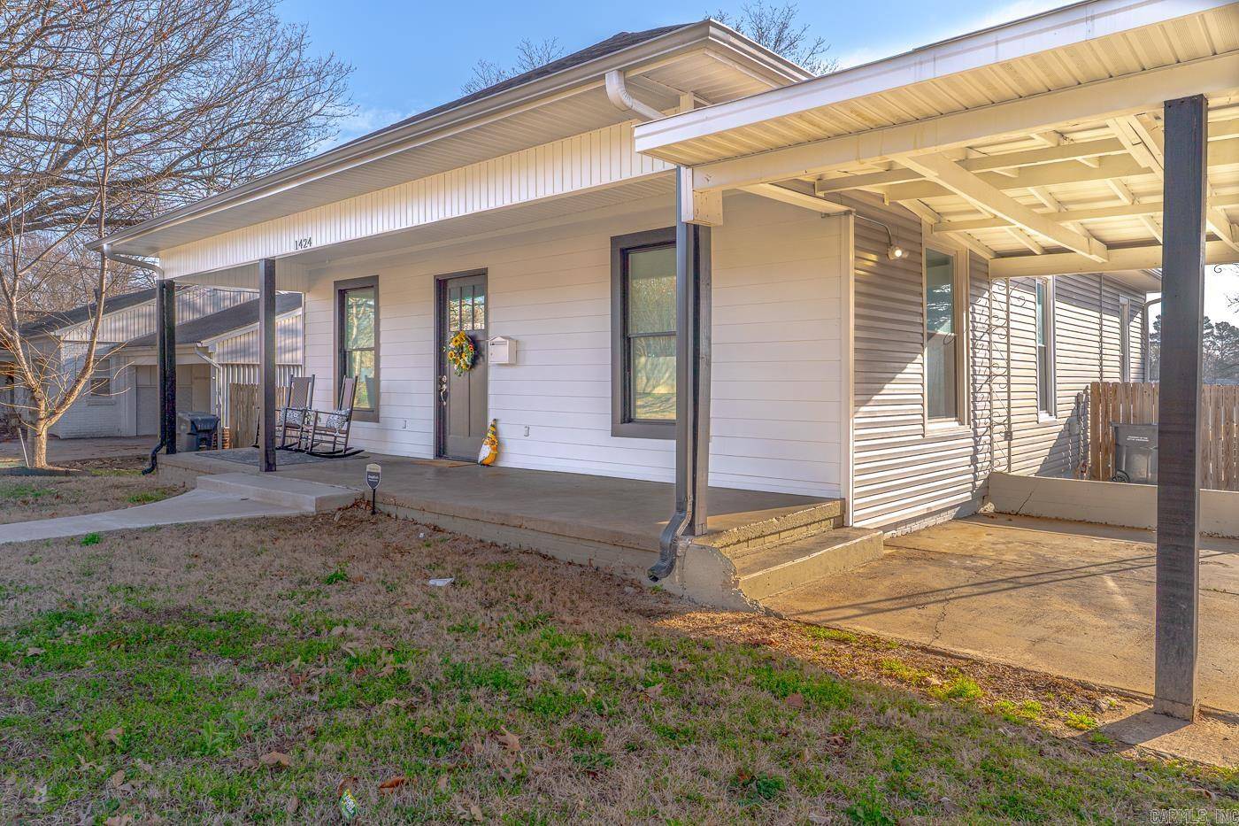 Jonesboro, AR 72401,1424 S Church Street