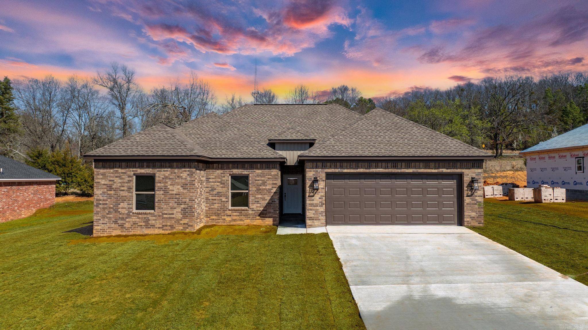 77 Lewis Loop,  Greenbrier,  AR 72058