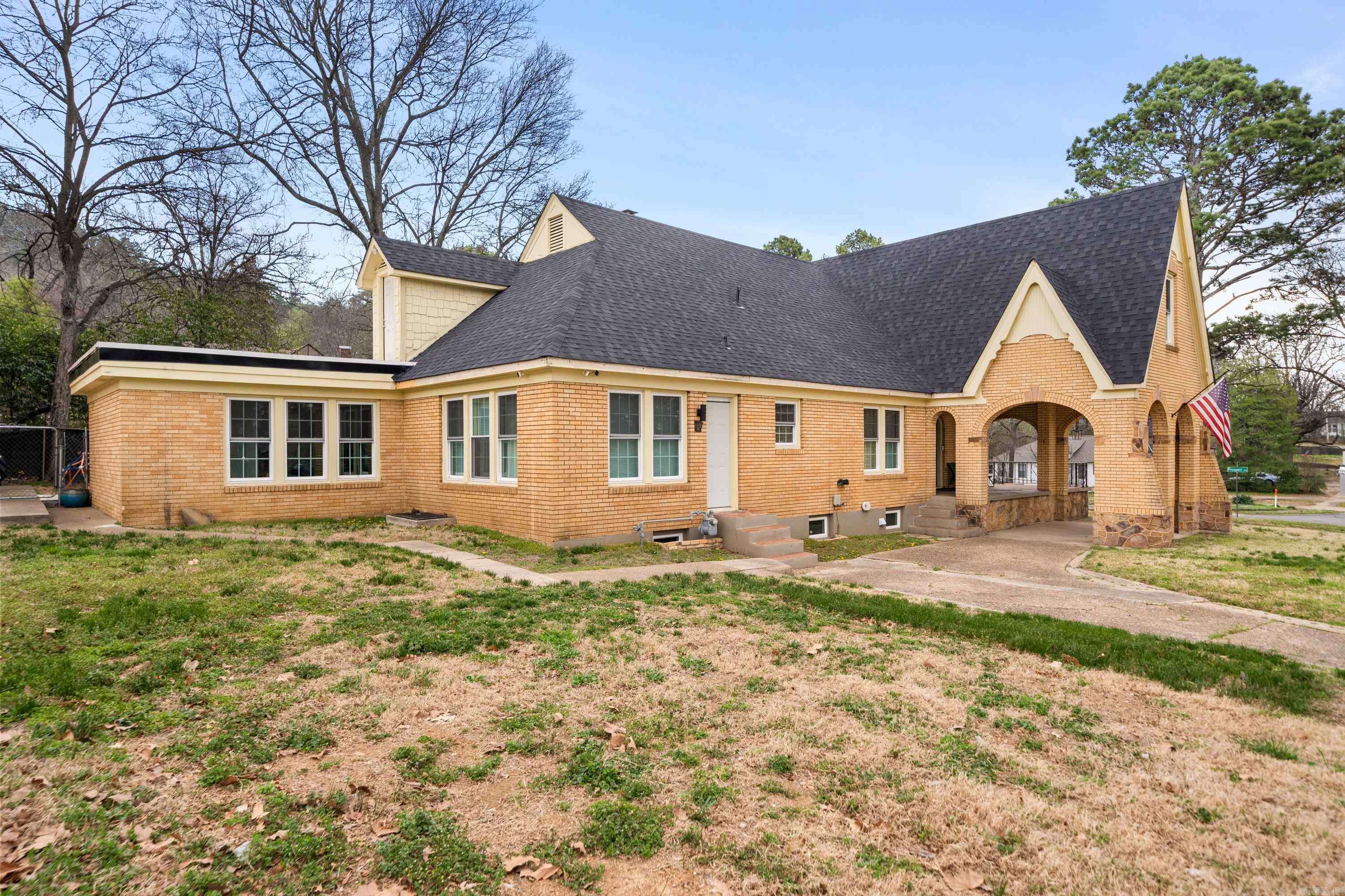 Hot Springs, AR 71901,1020 Prospect Avenue
