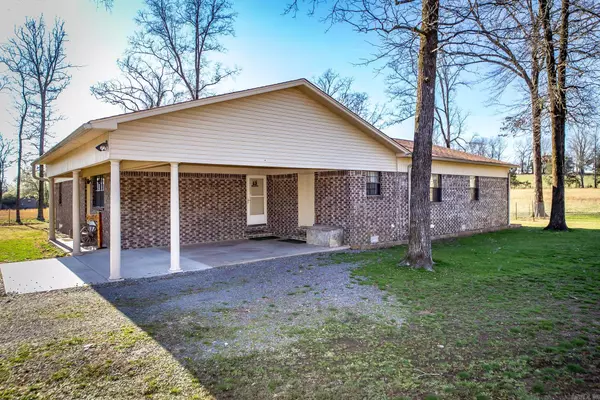 Clinton, AR 72031,820 Highway 95 E