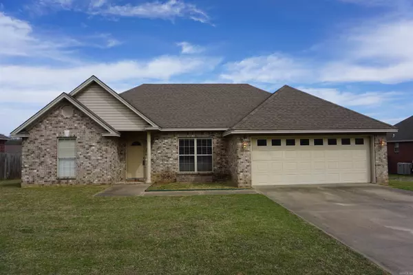 28 Rebecca, Searcy, AR 72143
