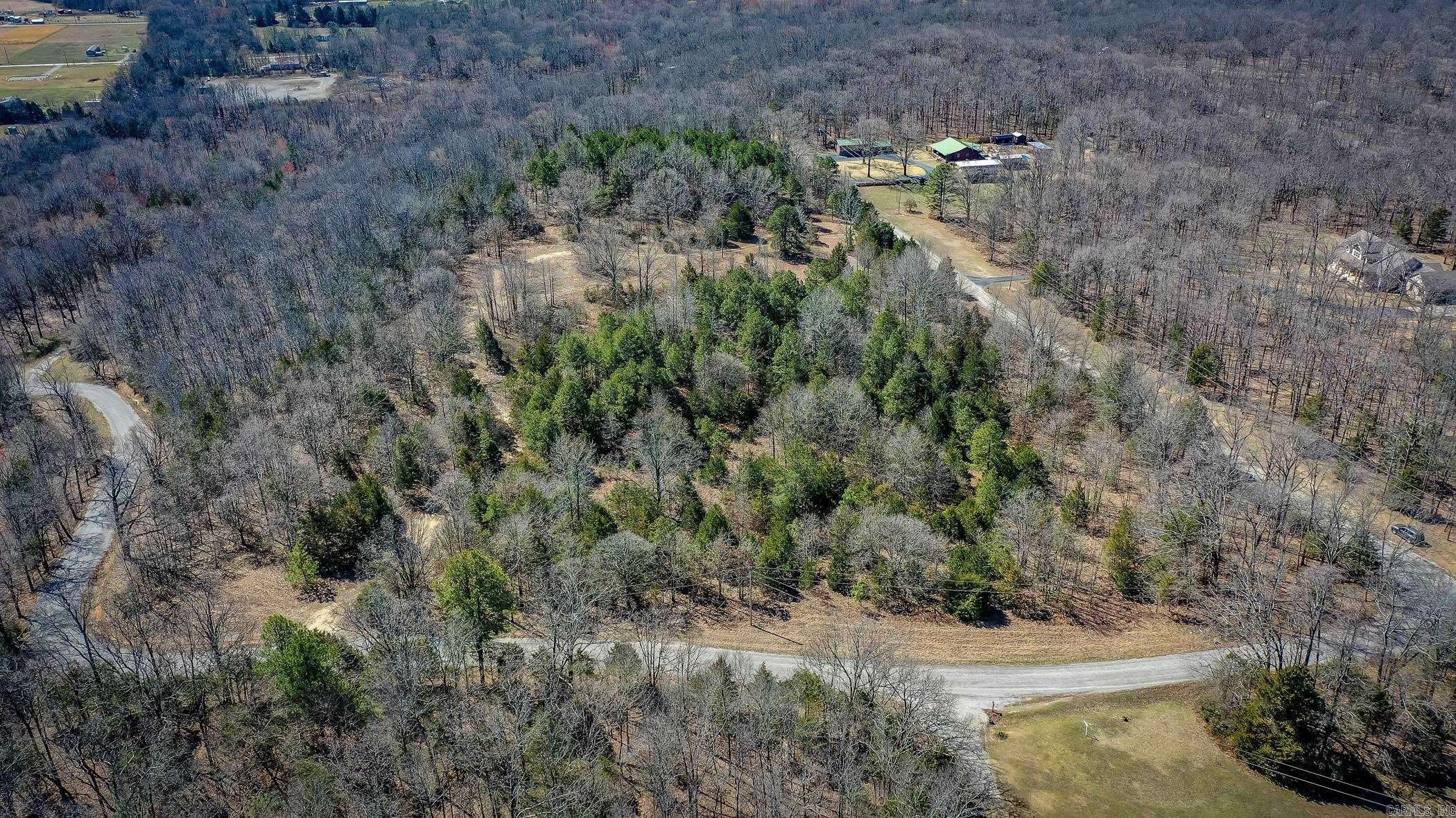 00 Travels Lane, Romance, AR 72136