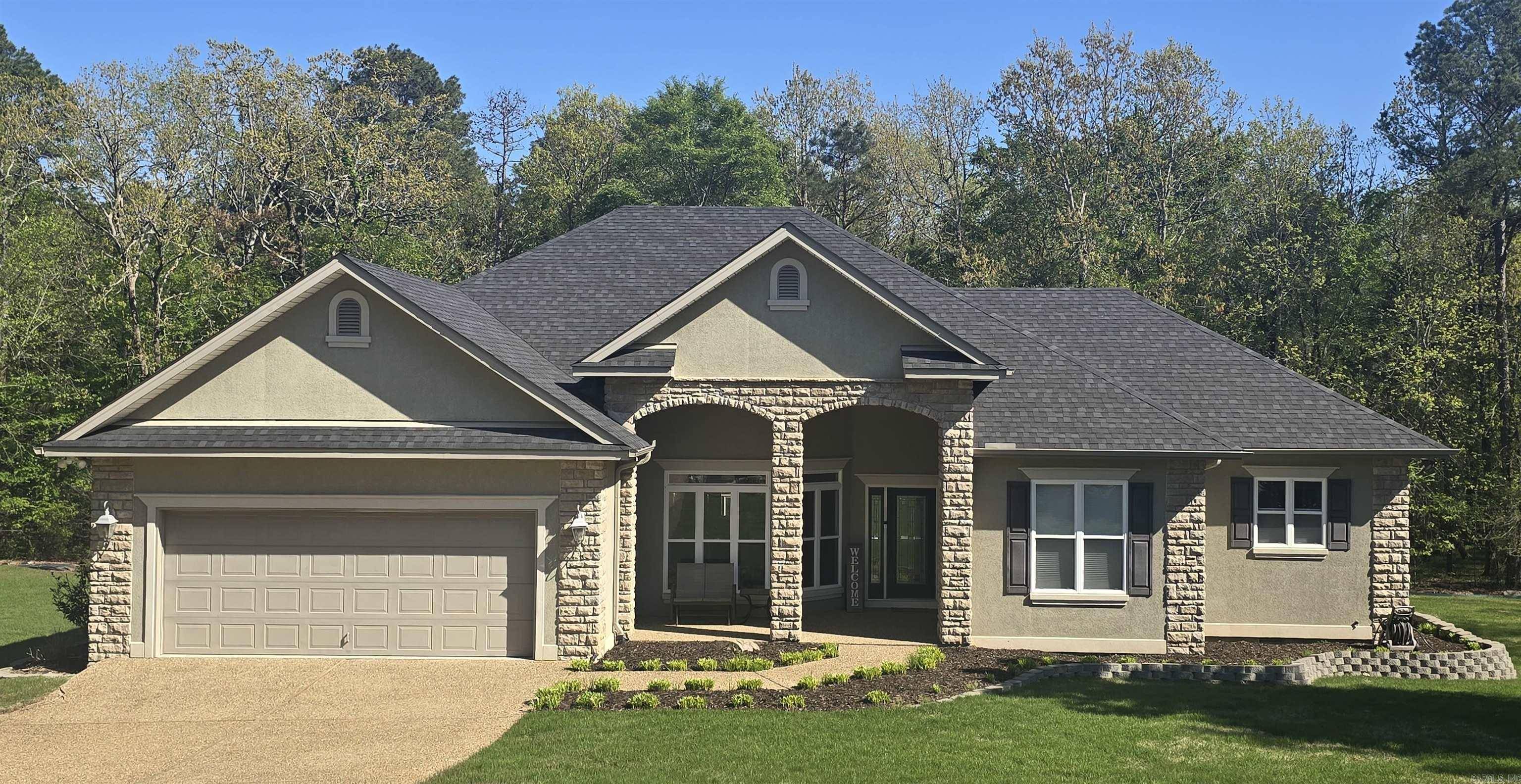 9 Pacifica Way, Hot Springs Village, AR 71909-0000