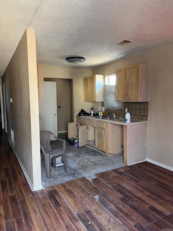 Pine Bluff, AR 71603,3506 W 12th Ave