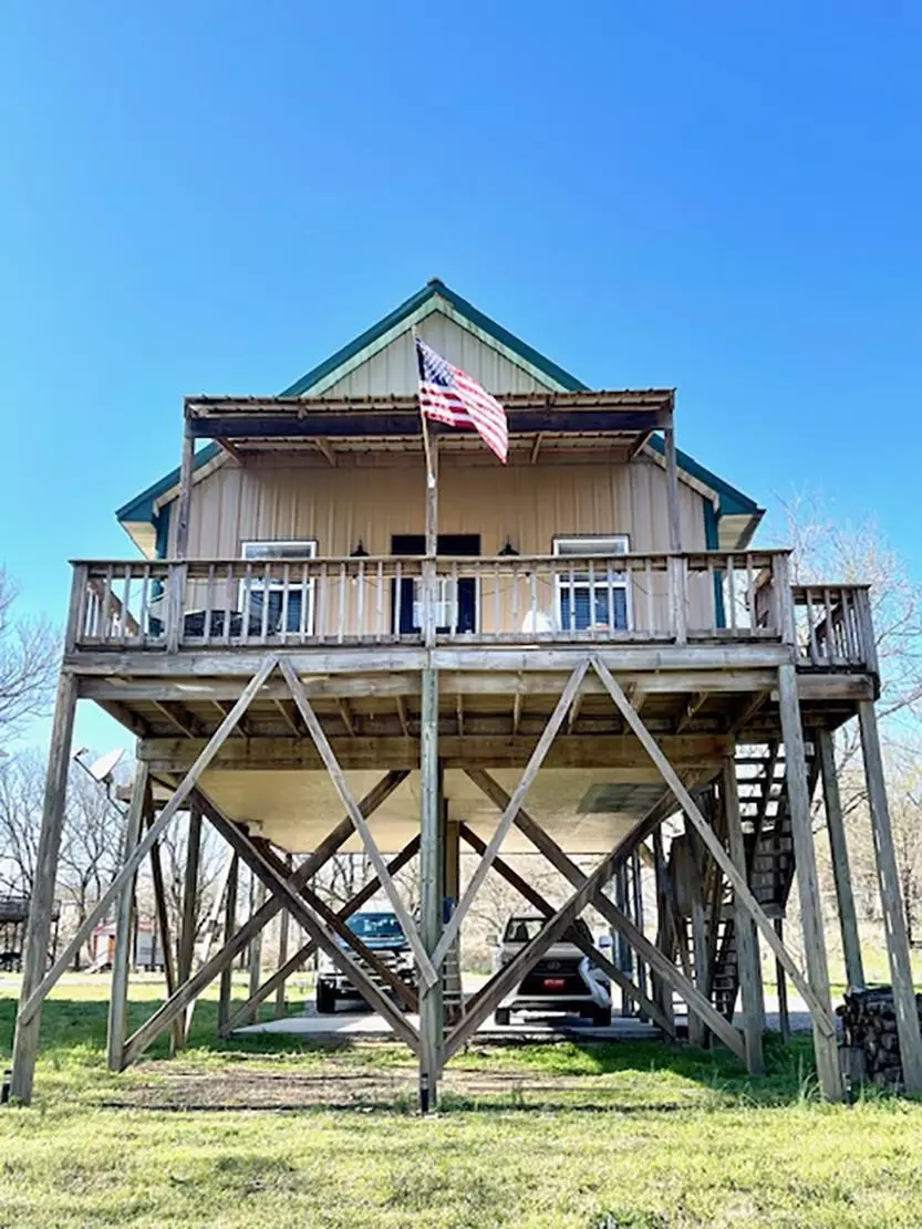 Hardy, AR 72542,89 B E Valley Drive
