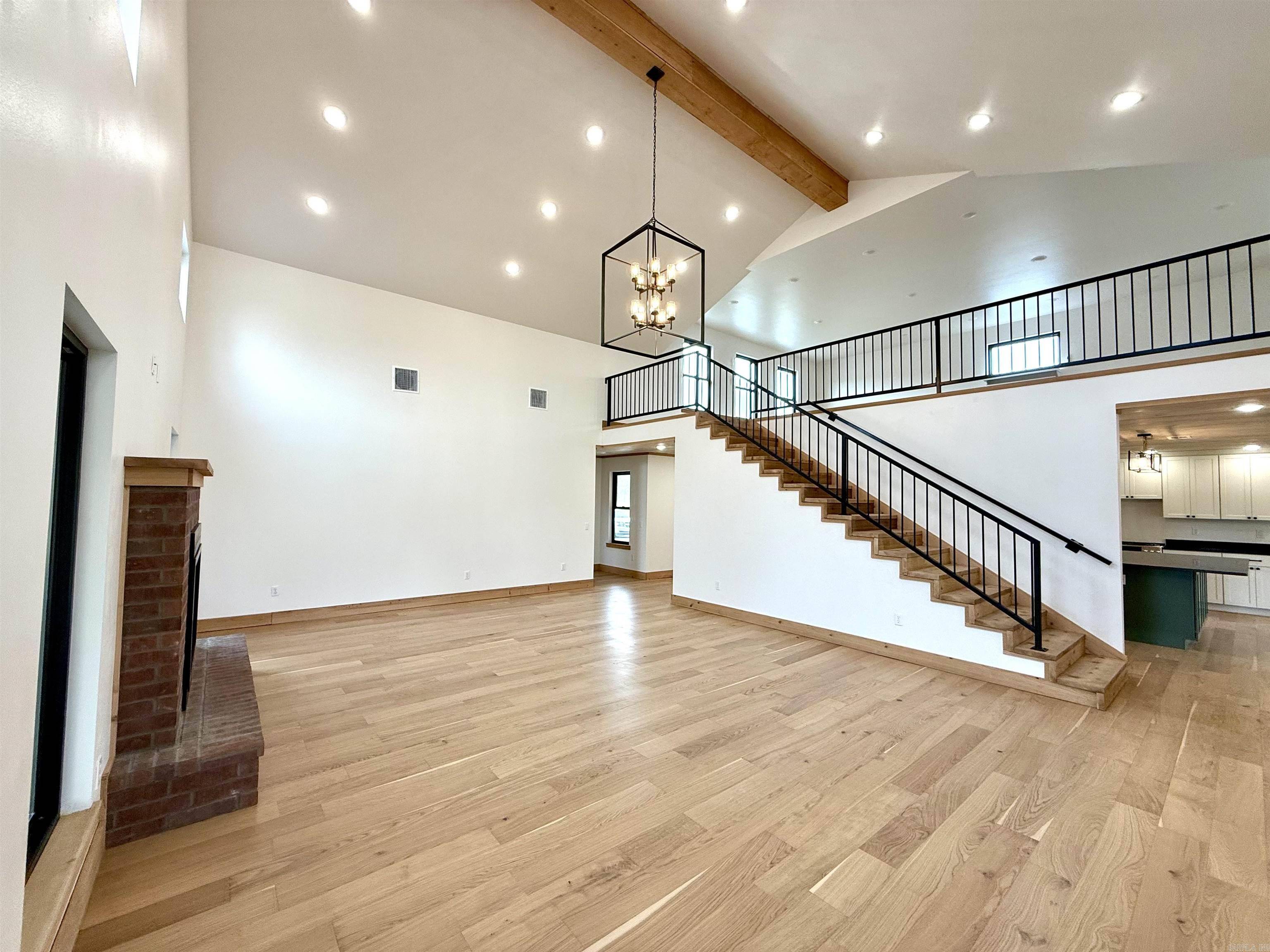 Pangburn, AR 72121,119 E River Drive