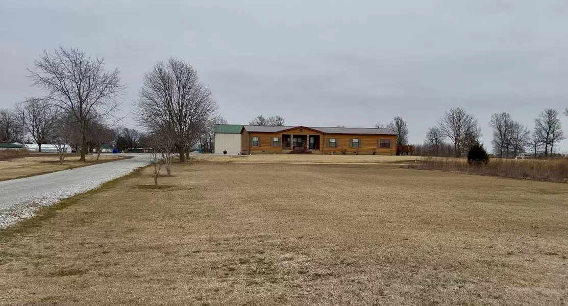 1384/1386 County Road 131, Corning, AR 72422