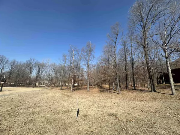 Paragould, AR 72450-0000,113 Cypress Pointe