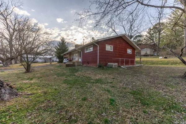 Mammoth Spring, AR 72554,1380 Archer Avenue