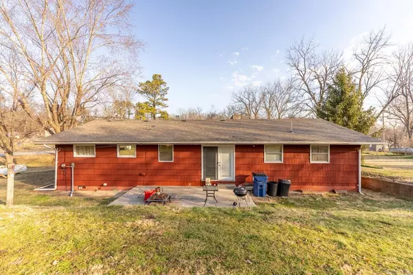 Mammoth Spring, AR 72554,1380 Archer Avenue