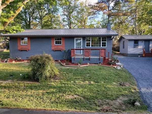 Mount Ida, AR 71957,117 Circle Drive