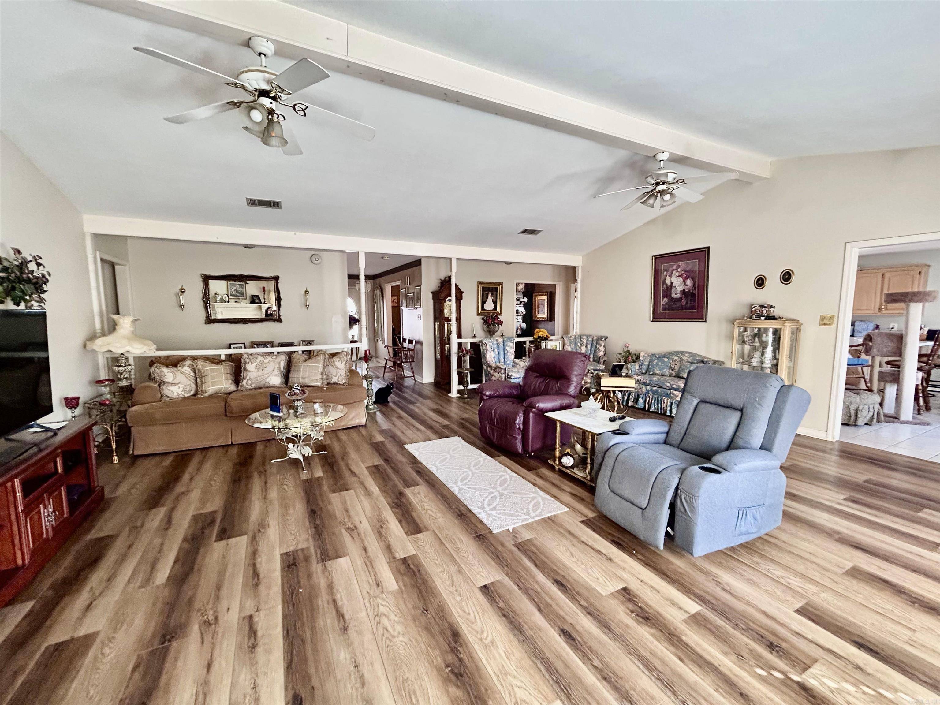 Russellville, AR 72802,Address not disclosed