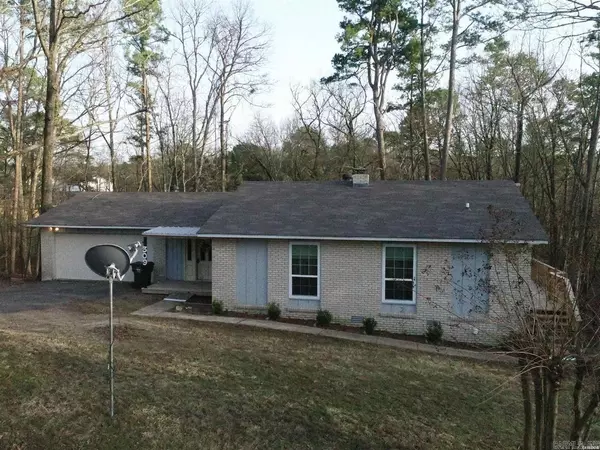Hot Springs, AR 71913,309 Pebble Beach Drive