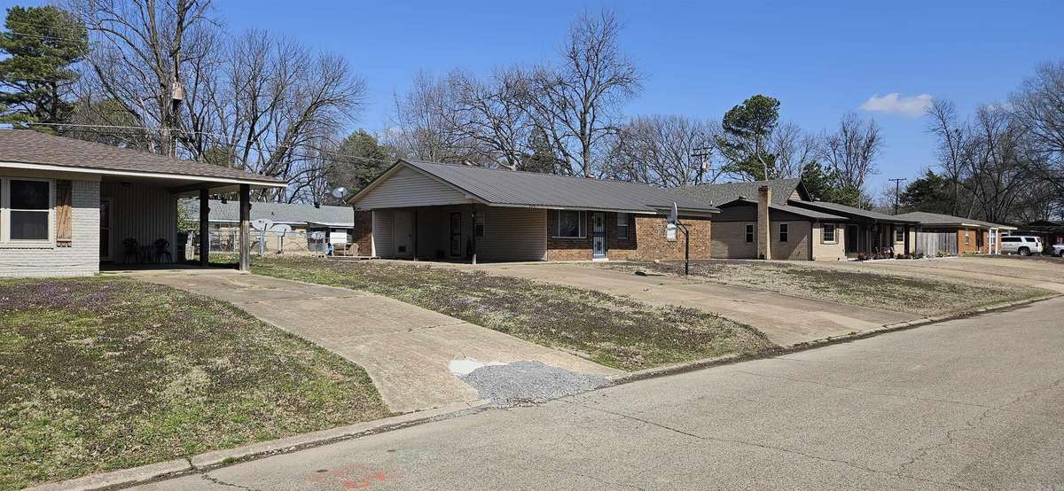 Wynne, AR 72396,242 Clifton Drive