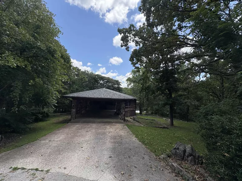 4 Amohi Trace, Cherokee Village, AR 72529