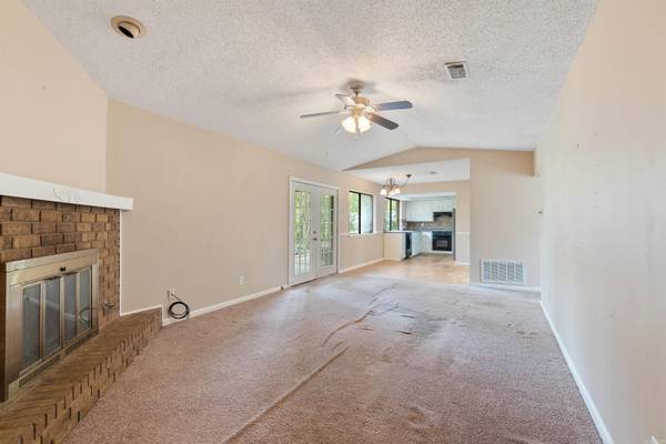 Jacksonville, AR 72076,15 Cherryridge Place