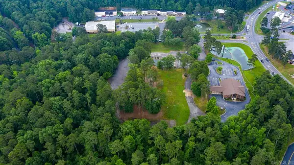 Hot Springs Village, AR 71909,100 Cooper Circle