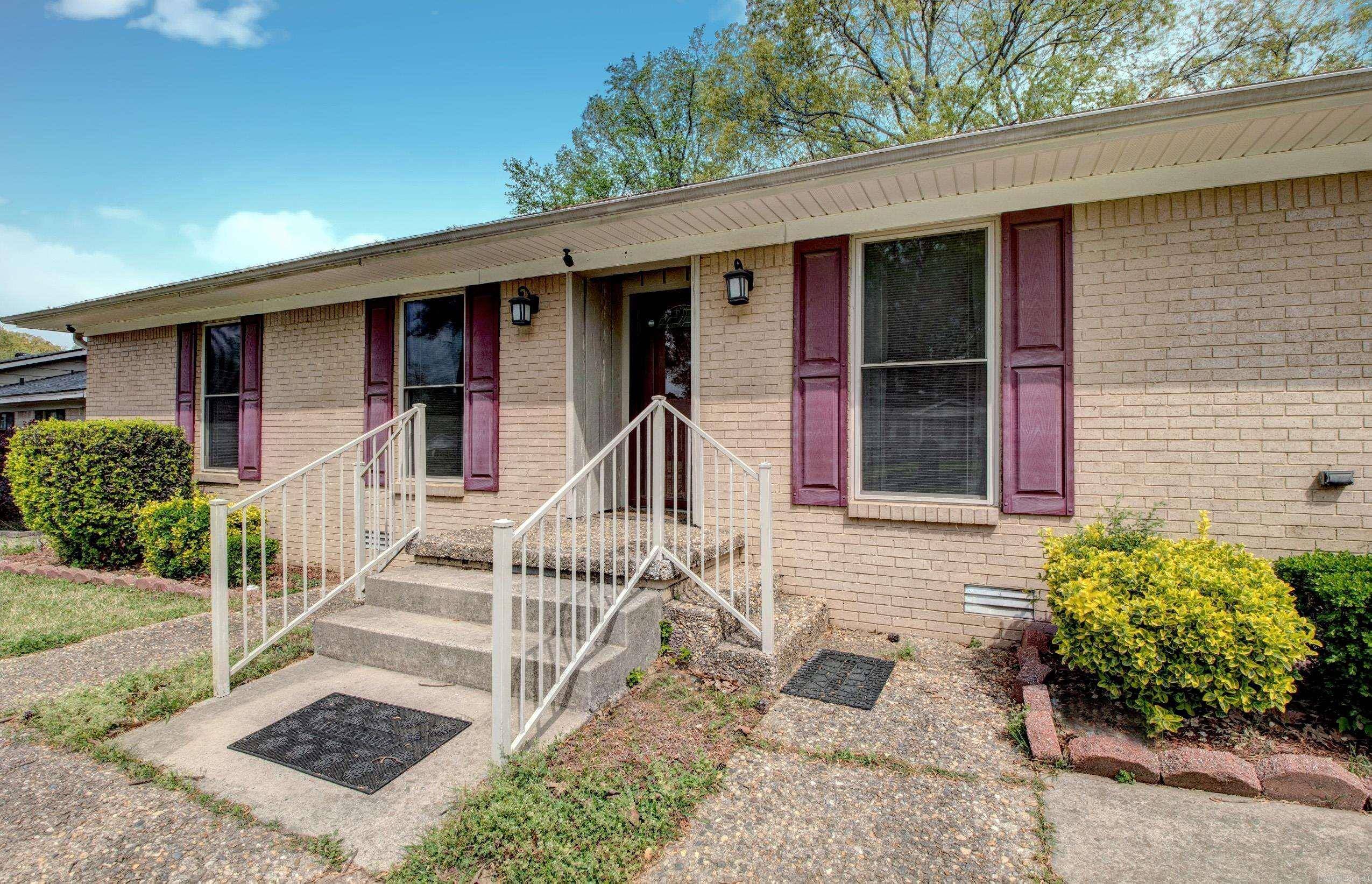 Jacksonville, AR 72076,804 Burgandy Court